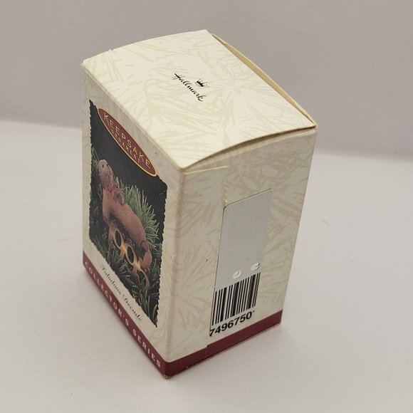 Hallmark Keepsake 1995 FABULOUS DECADE Otter Christmas Ornament - Picture 8 of 13